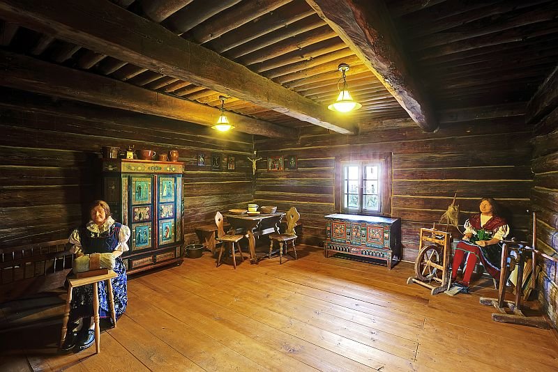 TIC a Regionální muzeum Nečtiny