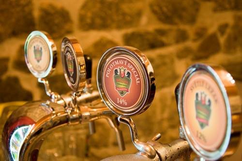 Štiřínská stodola - restaurace