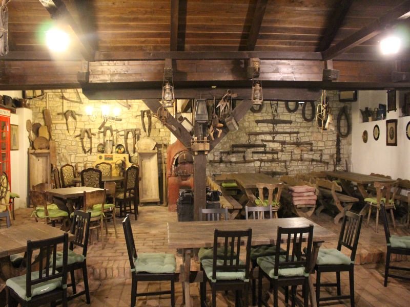 Restaurace a Zahradní restaurace Černý kůň