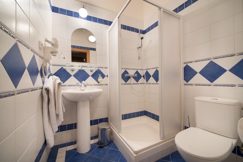 Maxmilian Lifestyle Resort