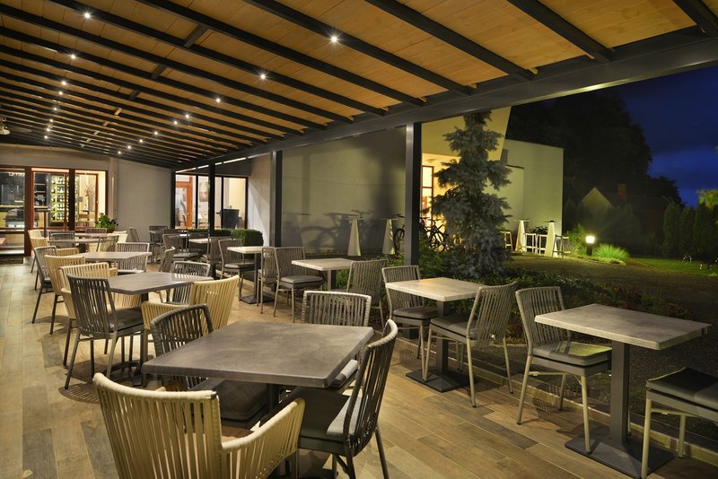 Maxmilian Lifestyle Resort