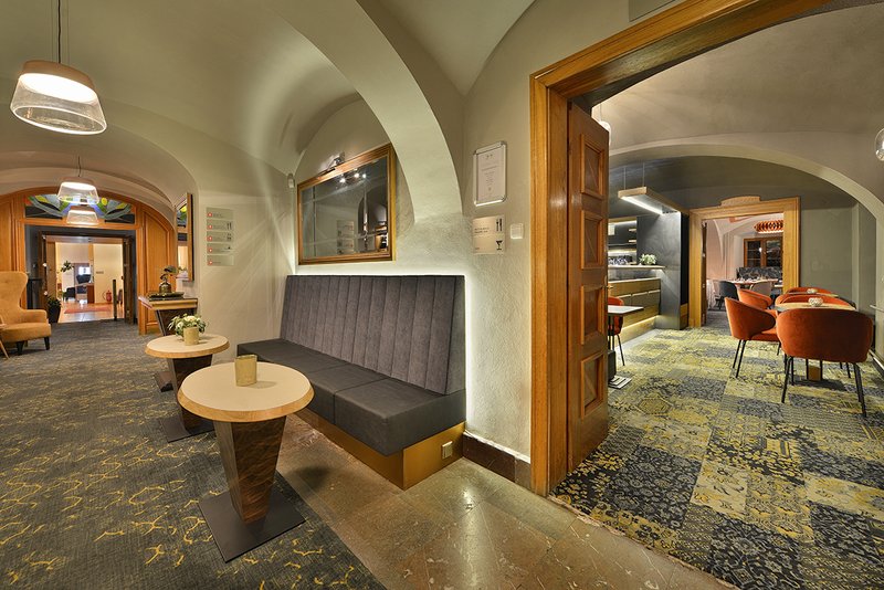 Maxmilian Lifestyle Resort