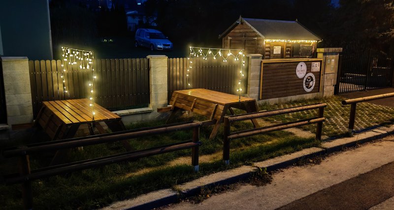 Zmrzlinový a Vinný domeček Hrádek