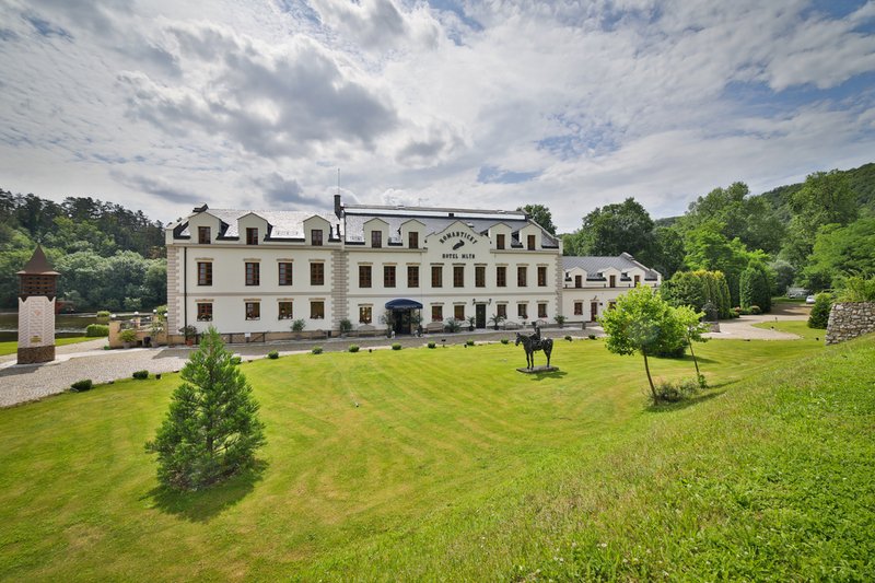 Romantický hotel Mlýn Karlštejn