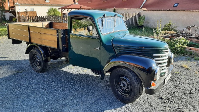 Retro muzeum Lobzy - Příběhy dvoutaktů