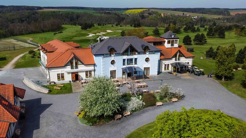 Resort Darovanský dvůr - restaurace