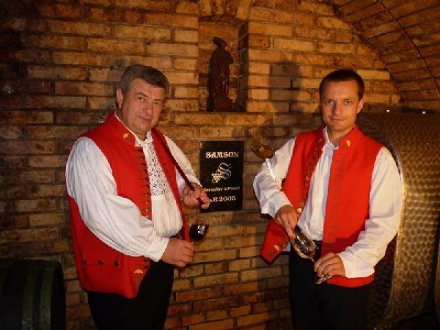 Rodinné vinařství U Samsonů